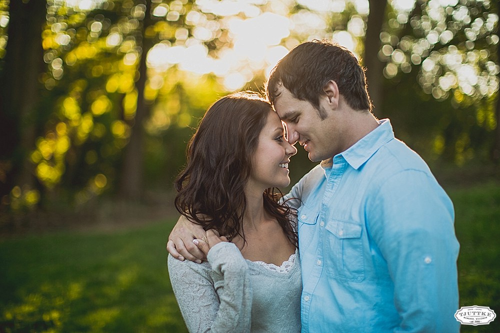 milwaukee engagement photography