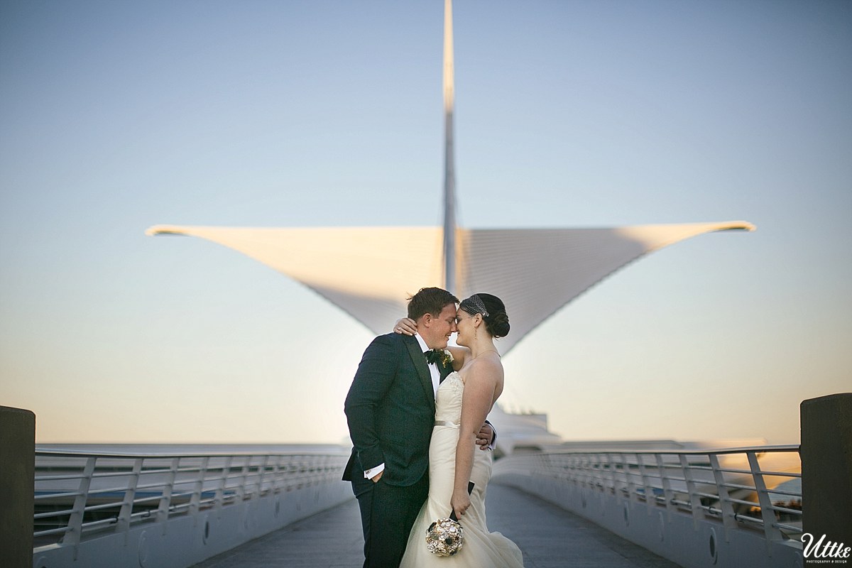 Milwaukee-Art-Musuem-wedding-photography-JR_0080