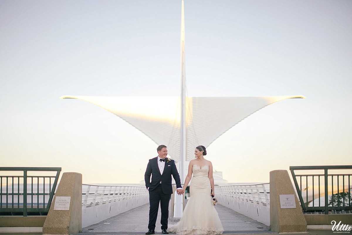 Milwaukee-Art-Musuem-wedding-photography-JR_0081